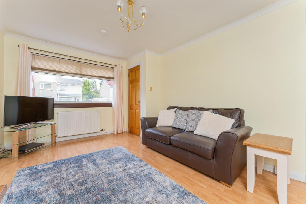 House in Cumbernauld, North Lanarkshire - View 5