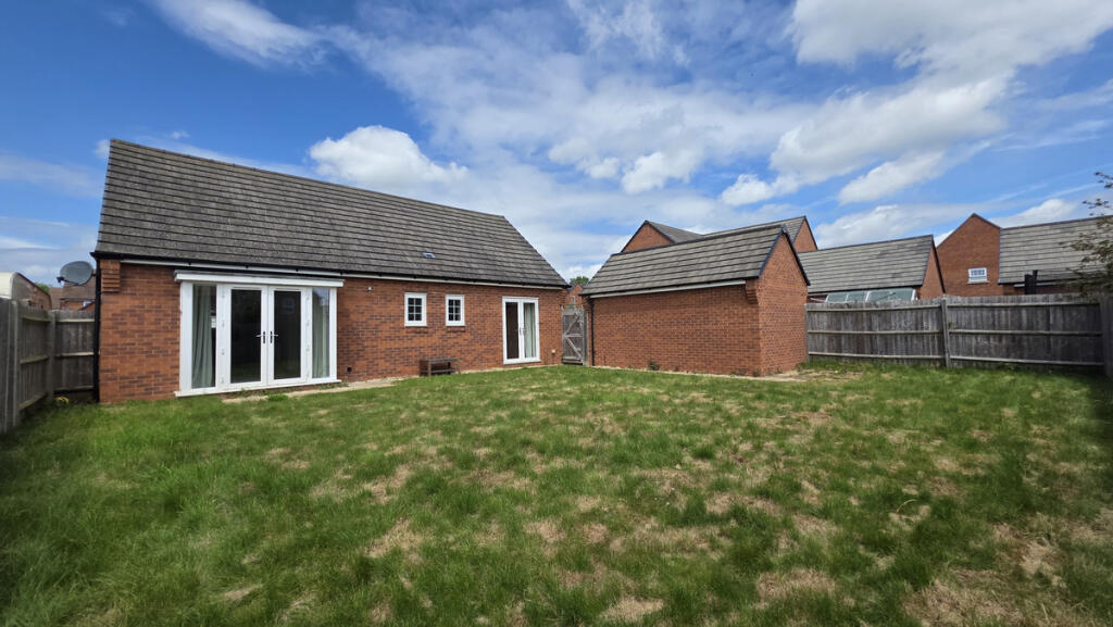House in Stratford-on-Avon, Spinney Fields, Long Itchington CP - View 2