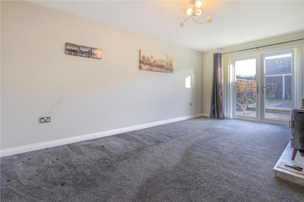 Frosterley Grove, Billingham, TS23 photo 4