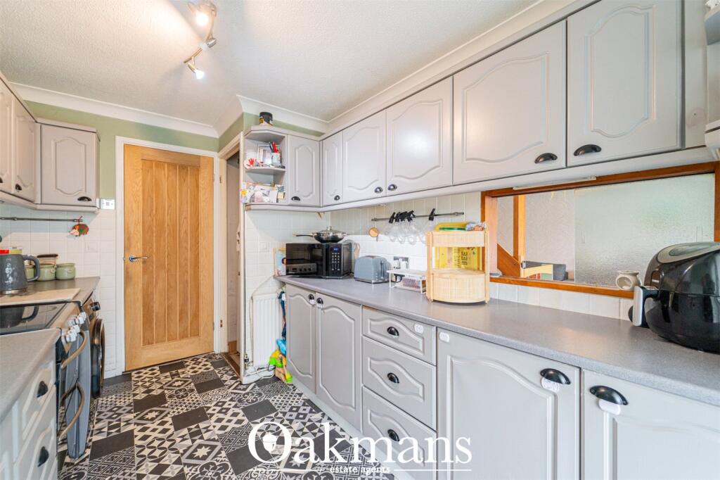 House in Redditch, Winyates - More