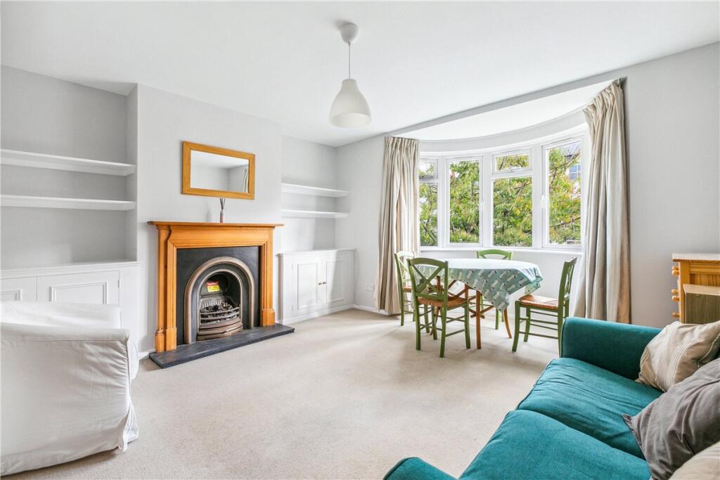 Apartment in London - View 3