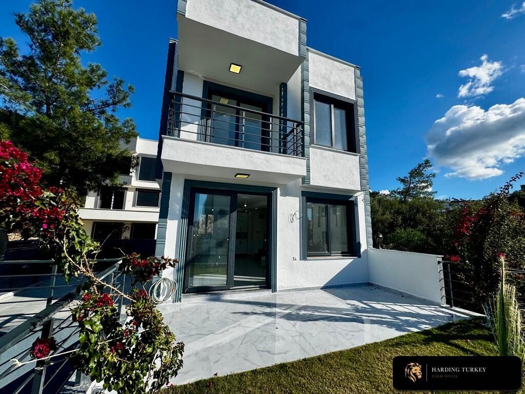 Main image of property: Akbuk, Didim, Aydin