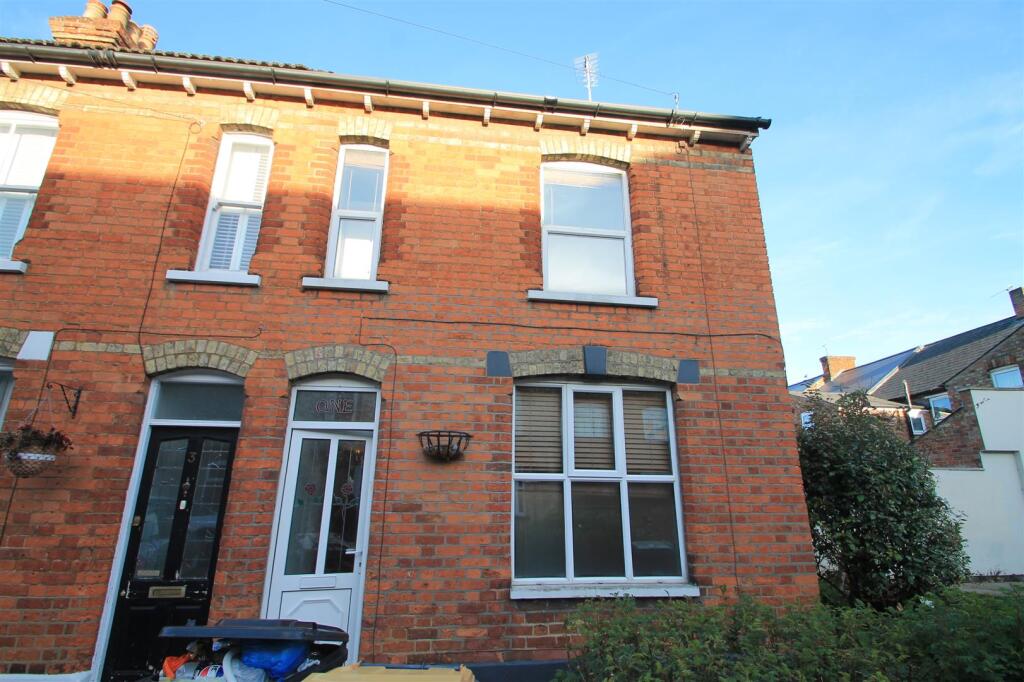 Main image of property: Hartington Street