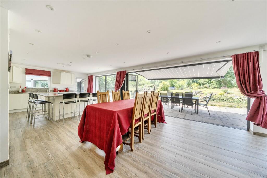 House in Newport - More