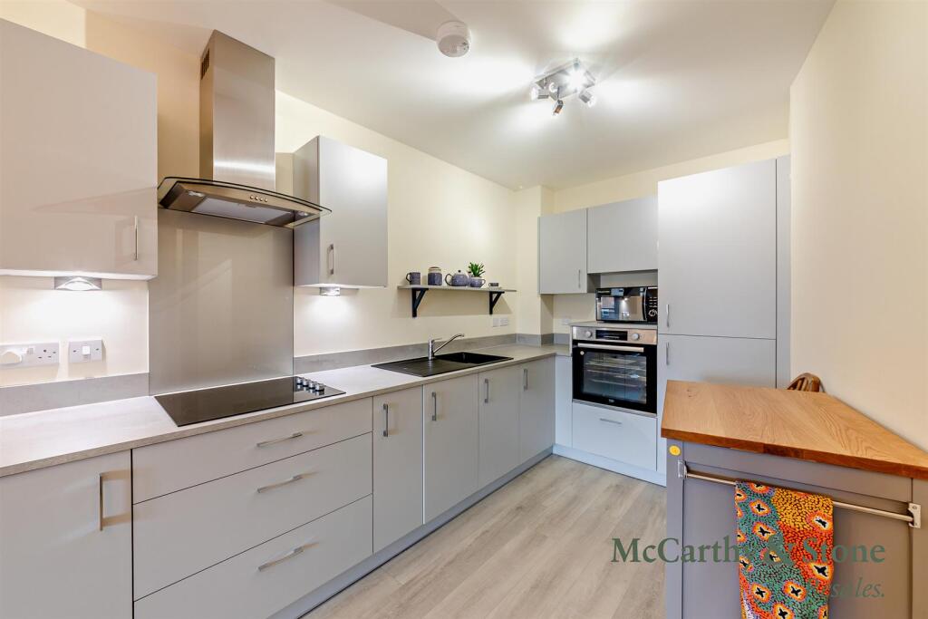 Apartment in Whitley Bay, Monkseaton - View 5