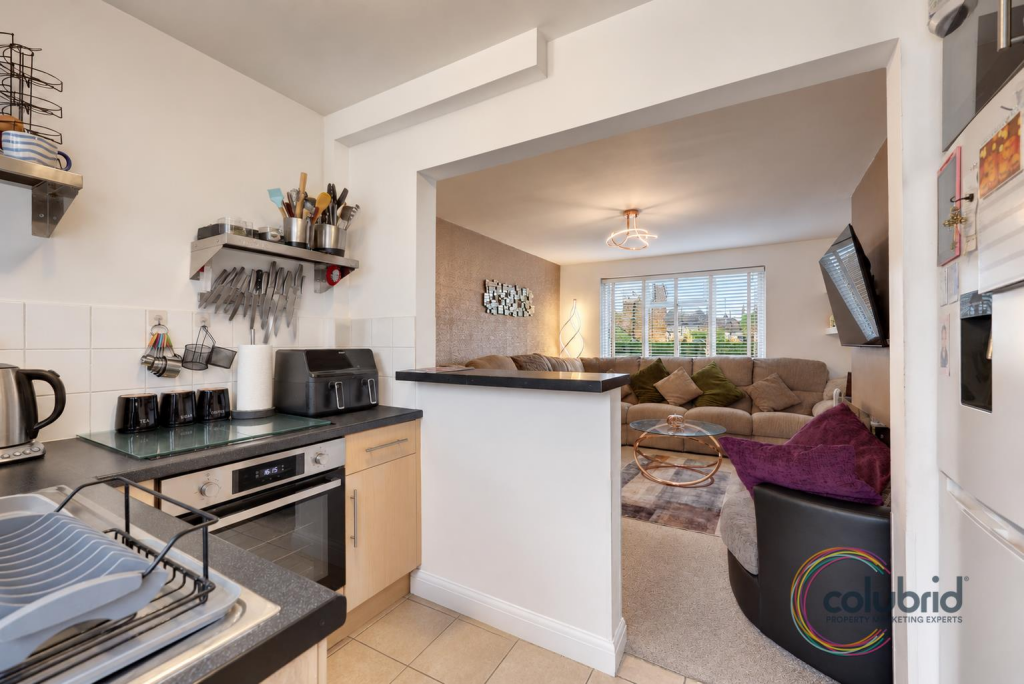 House in Romford - View 5
