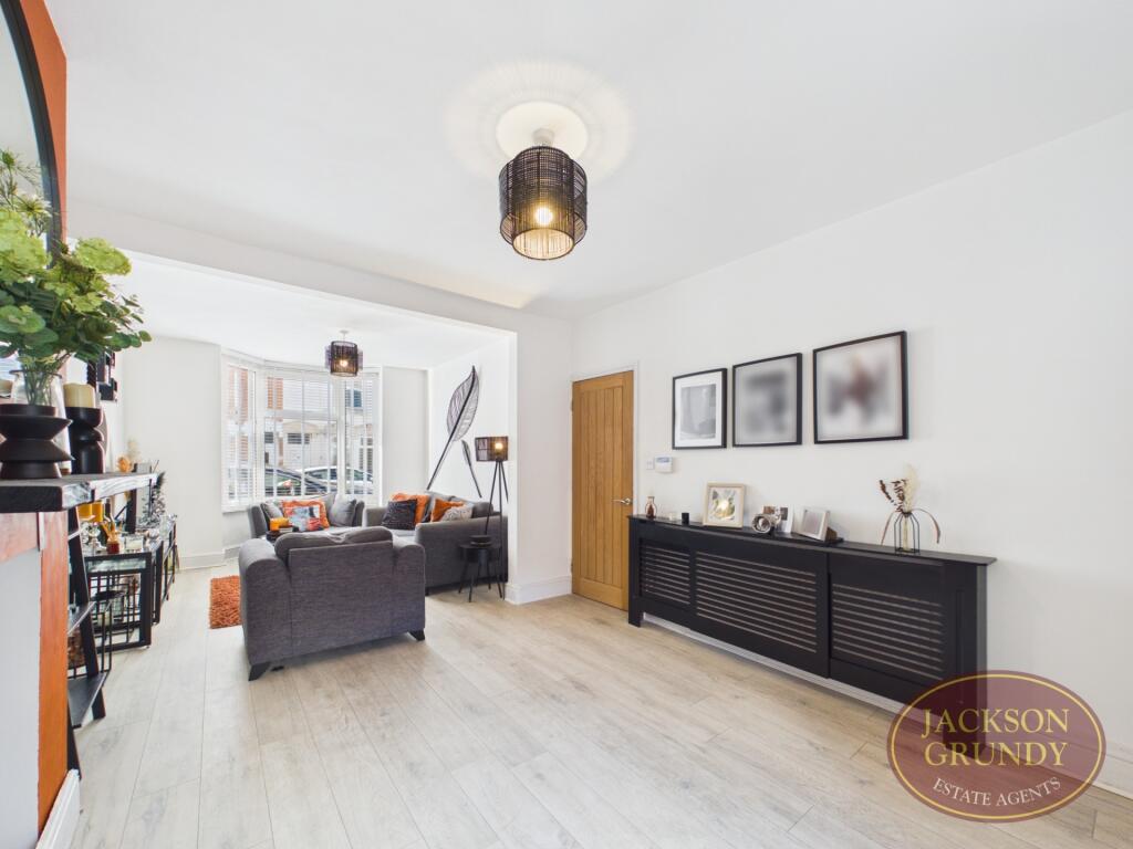House in Northampton, Phippsville - More