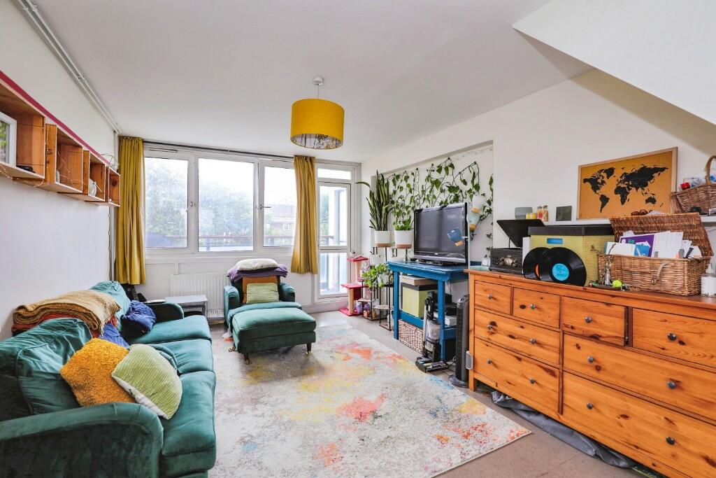 Main image of property: Harpley Square, London, E1