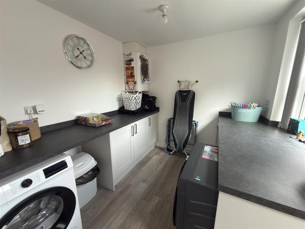 House in Darlington - More