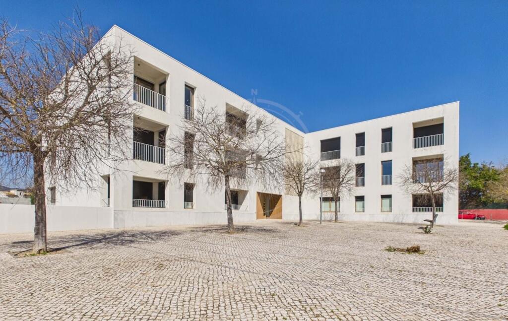 Main image of property: Algarve, Moncarapacho