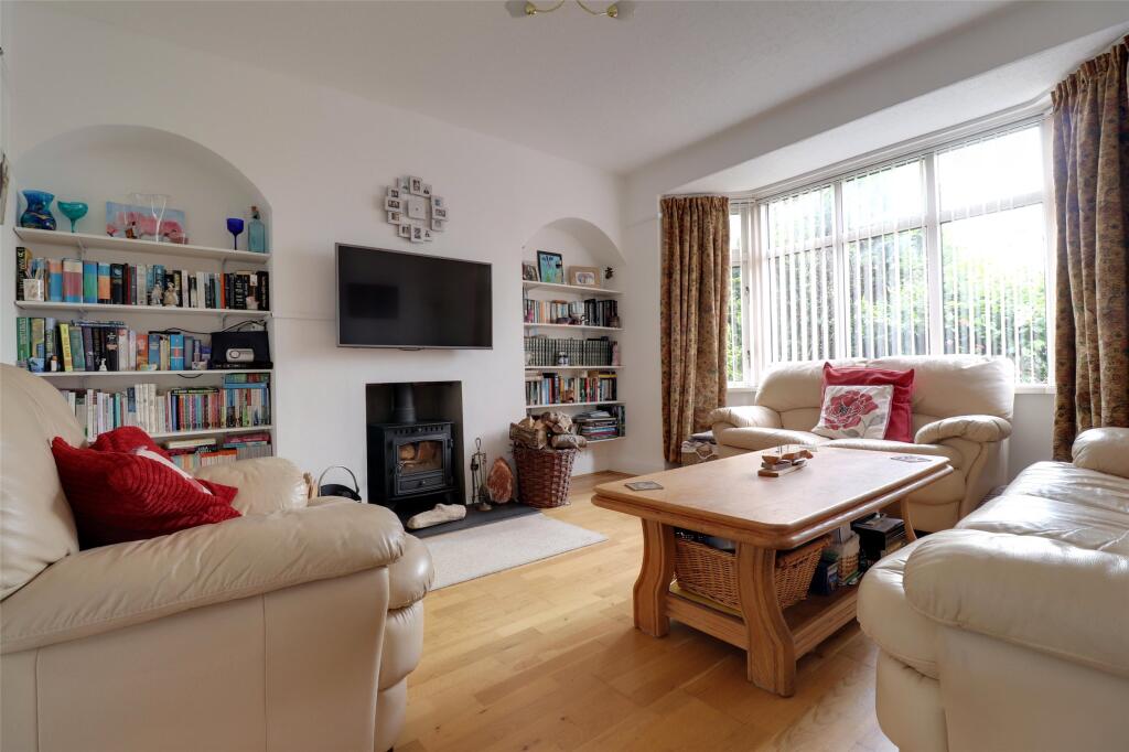 Exeter Road, Braunton, Devon, EX33 photo 2