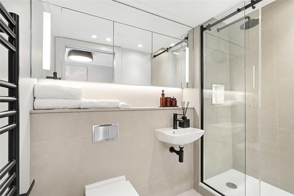 2 bedroom duplex for rent
