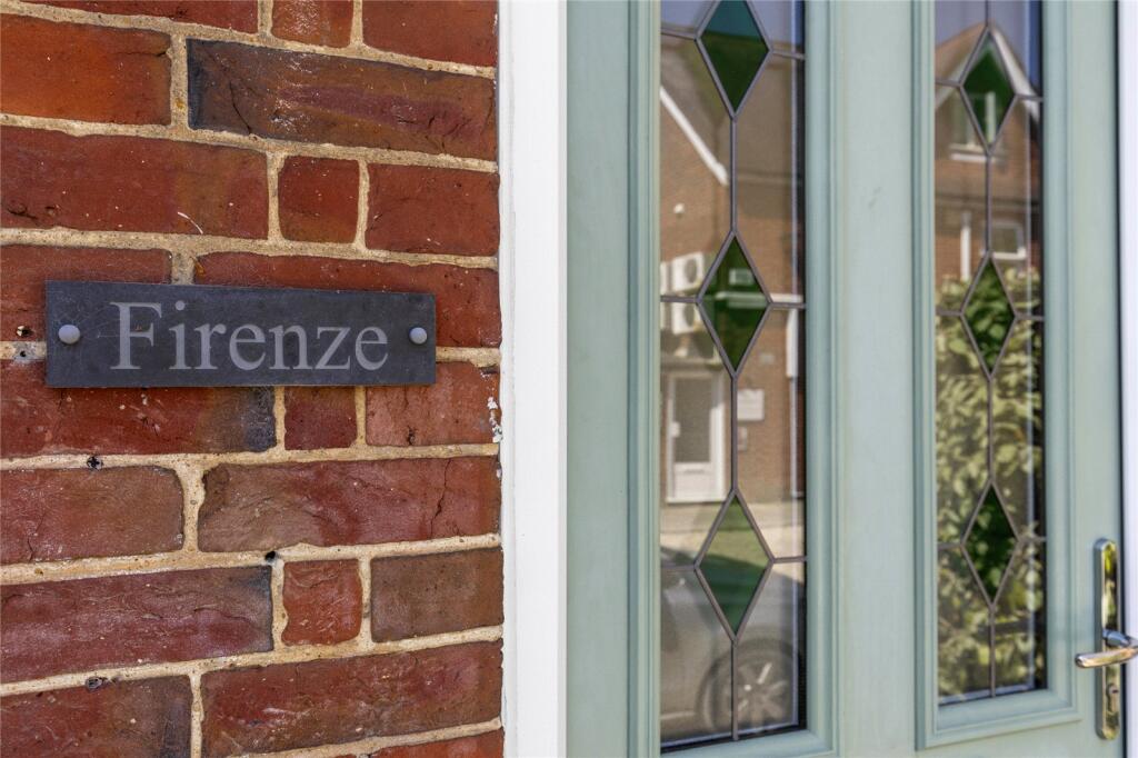 Main image of property: Firenze, Bepton Road, GU29