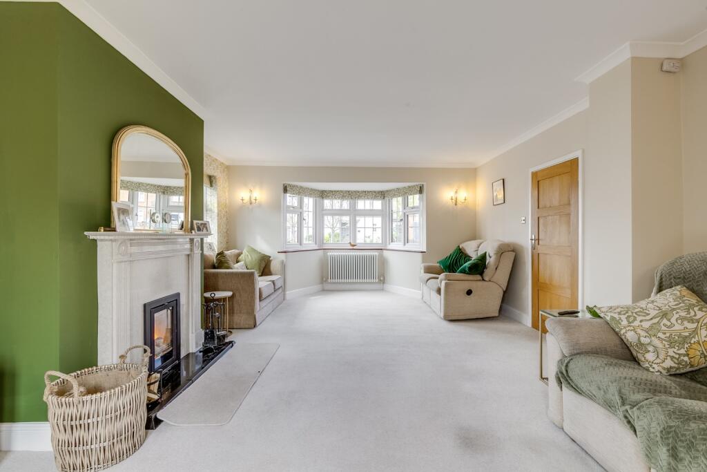 Additional image 5 of High Oaks Road, Welwyn Garden City, Hertfordshire, AL8