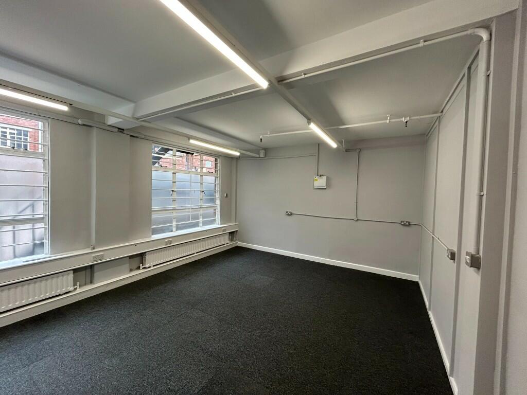 Main image of property: Unit 16, Trent Business Centre, Canal Street, Long Eaton, NG10 4HN
