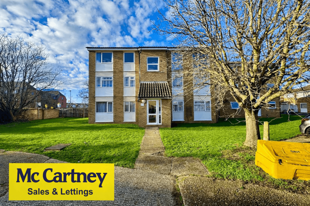 Main image of property: Woodrose Lodge, Lupin Drive, Chelmsford, Essex, CM1 6FS