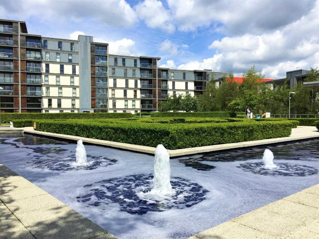 Apartment in Milton Keynes - View 2