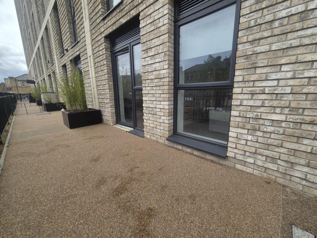 Apartment in Halifax - View 5