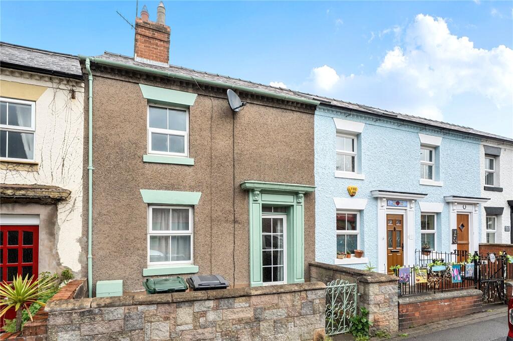 2-bed terraced on New Road, Ludlow, Shropshire, £185,000