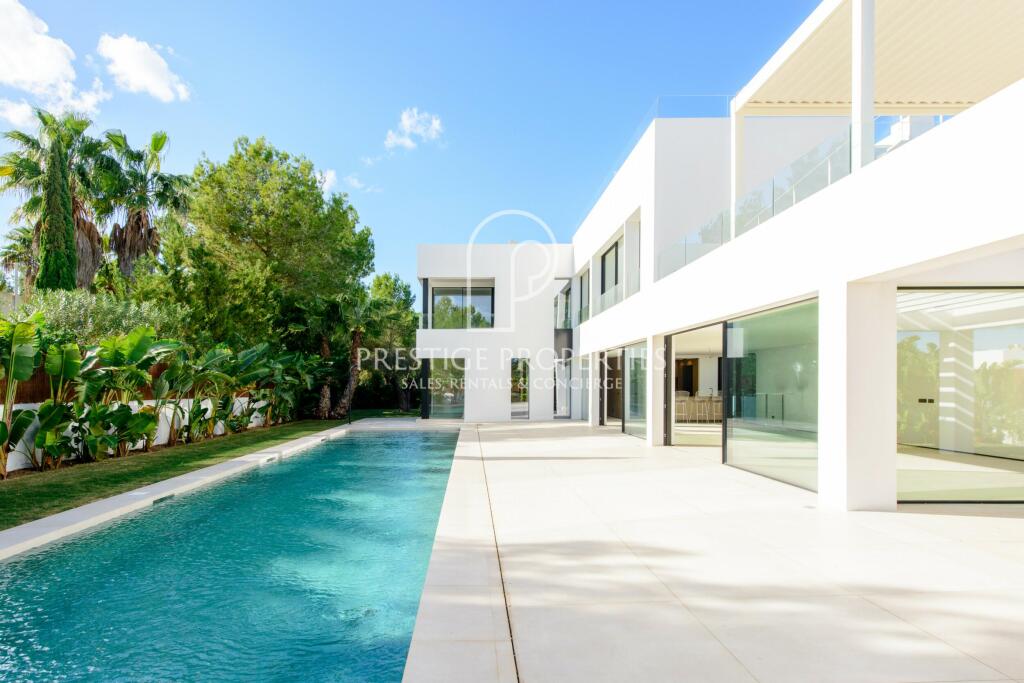 Main image of property: Balearic Islands, Ibiza, Cala De Bou