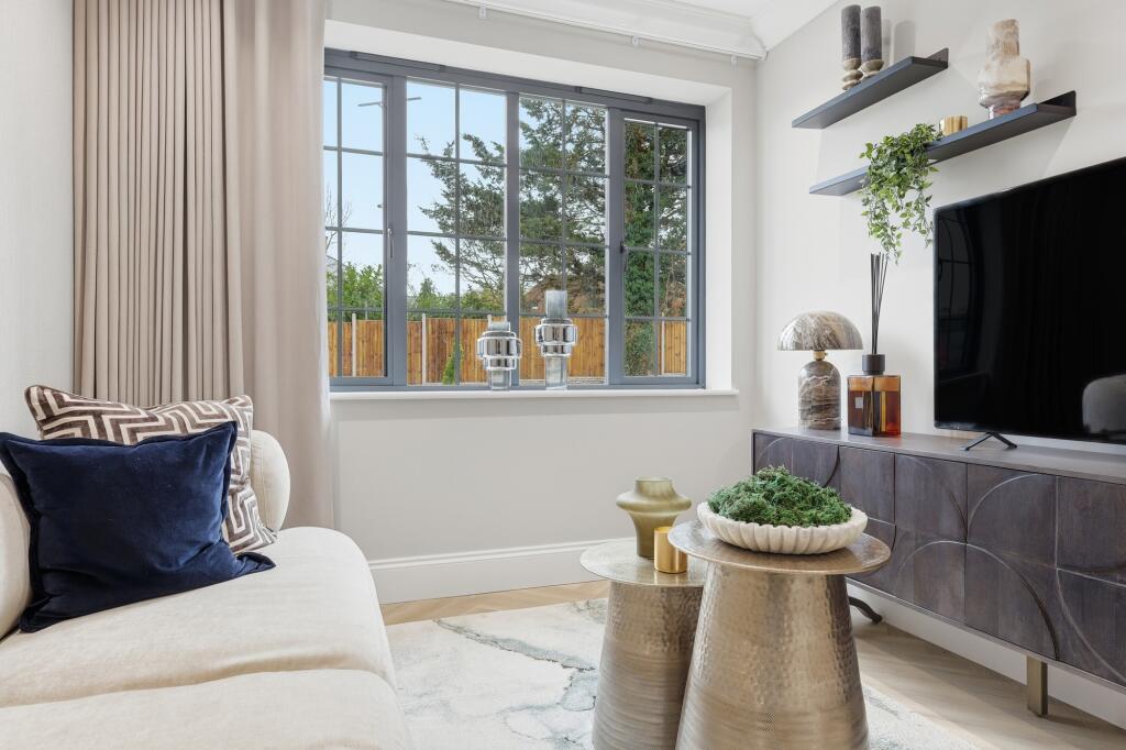 Additional image 17 of Barley Mow Lane, St. Albans