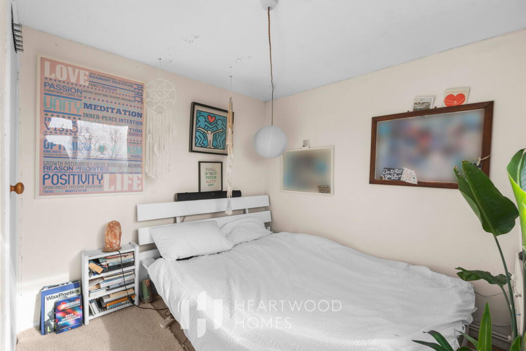 Additional image 20 of Pondfield Crescent, St Albans, AL4 9PF