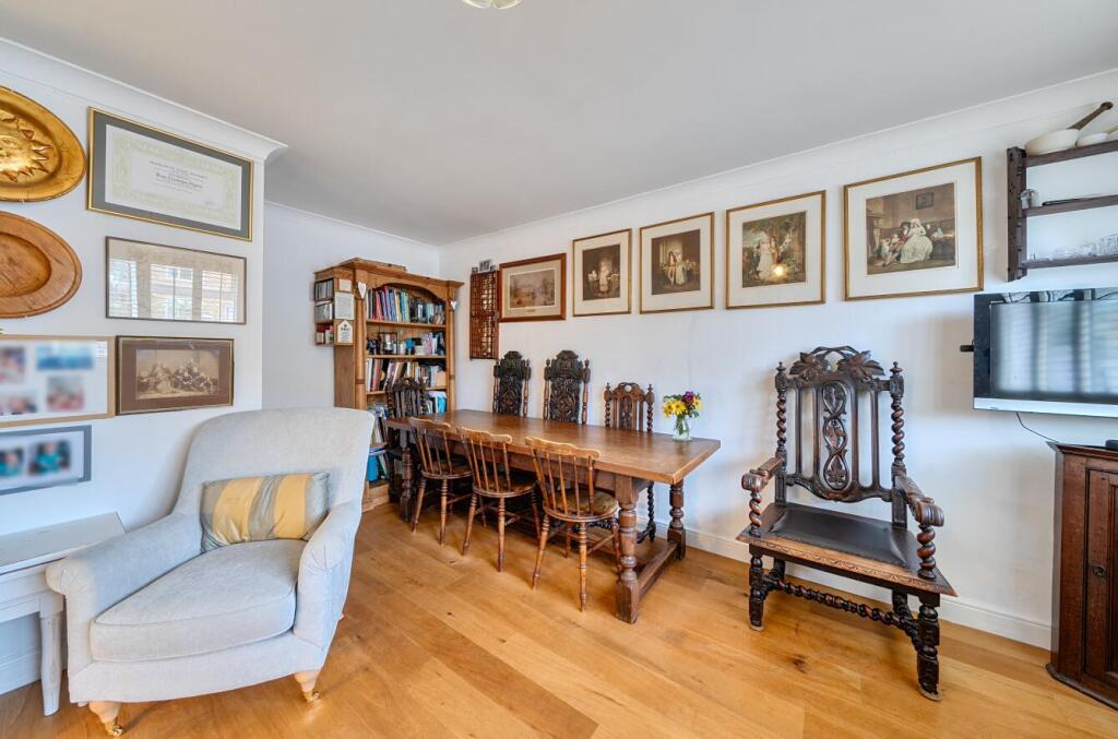 House in Watford - View 4