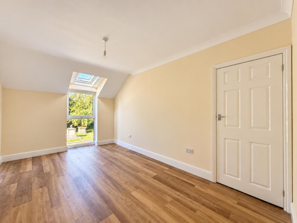 Apartment in Bury St Edmunds, Mildenhall - More
