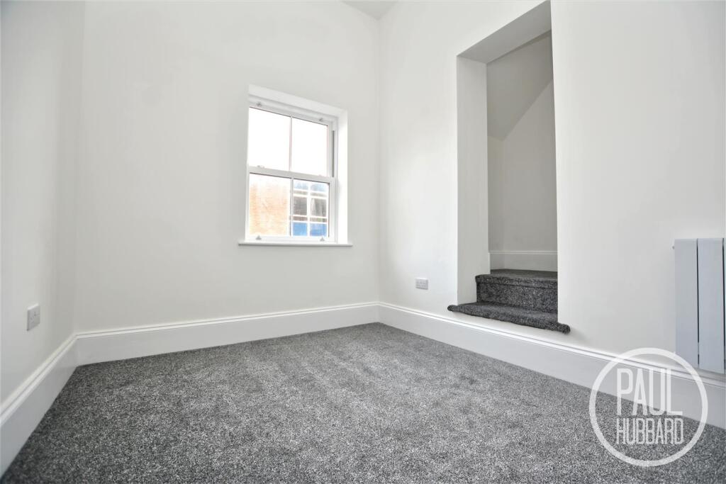 Main image of property: 127 London Road North, Lowestoft