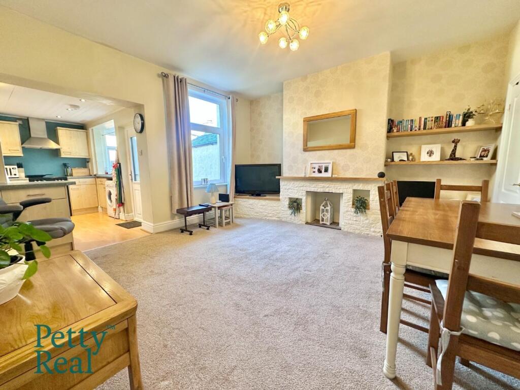 House in Pendle, Colne - View 3