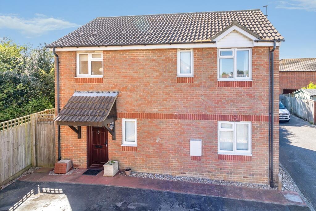Main image of property: Rosemary Close, Bognor Regis, West Sussex, PO21