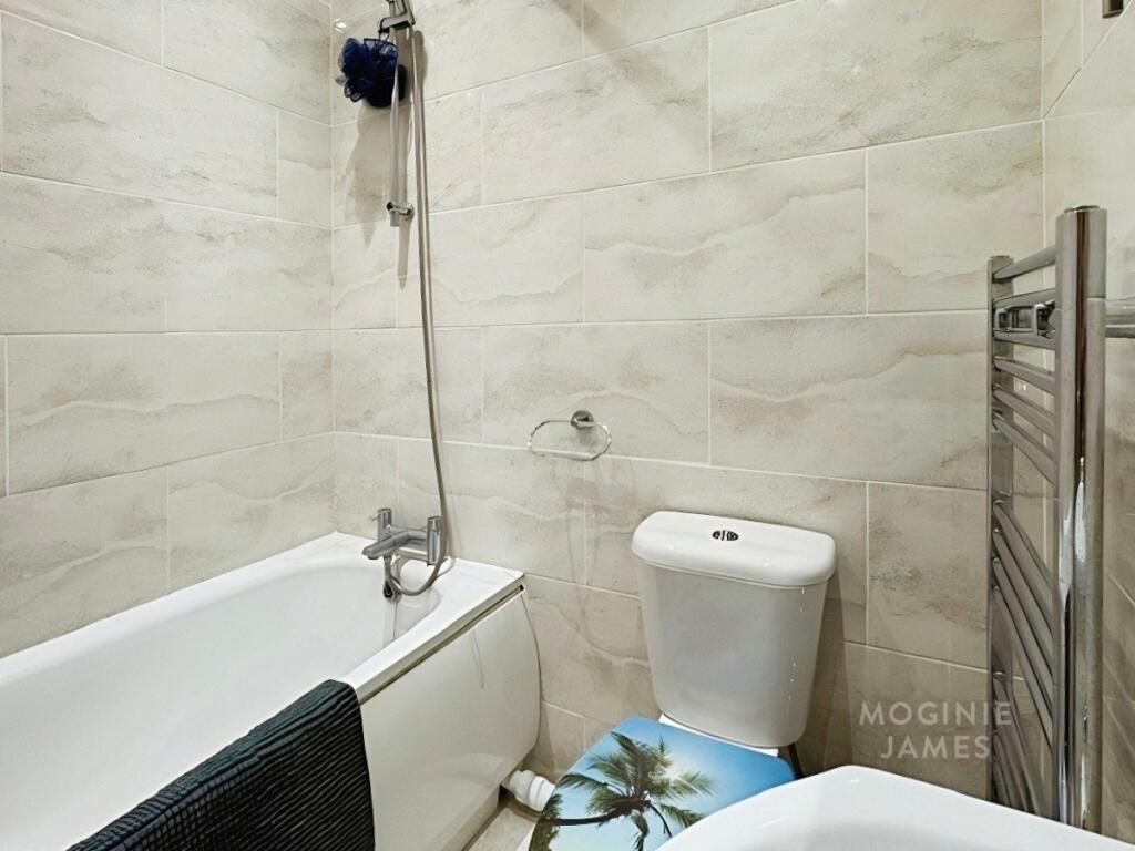 Apartment in Cardiff - View 5