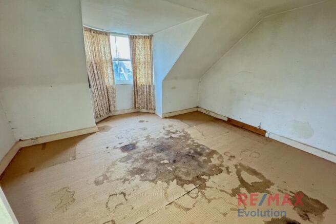 Upper Floor Room