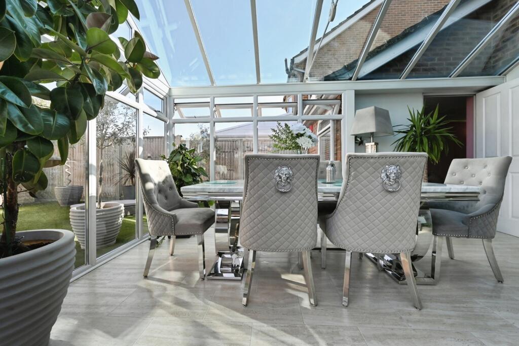 Valiant Gardens, Portsmouth, Hampshire, PO2 - View 6