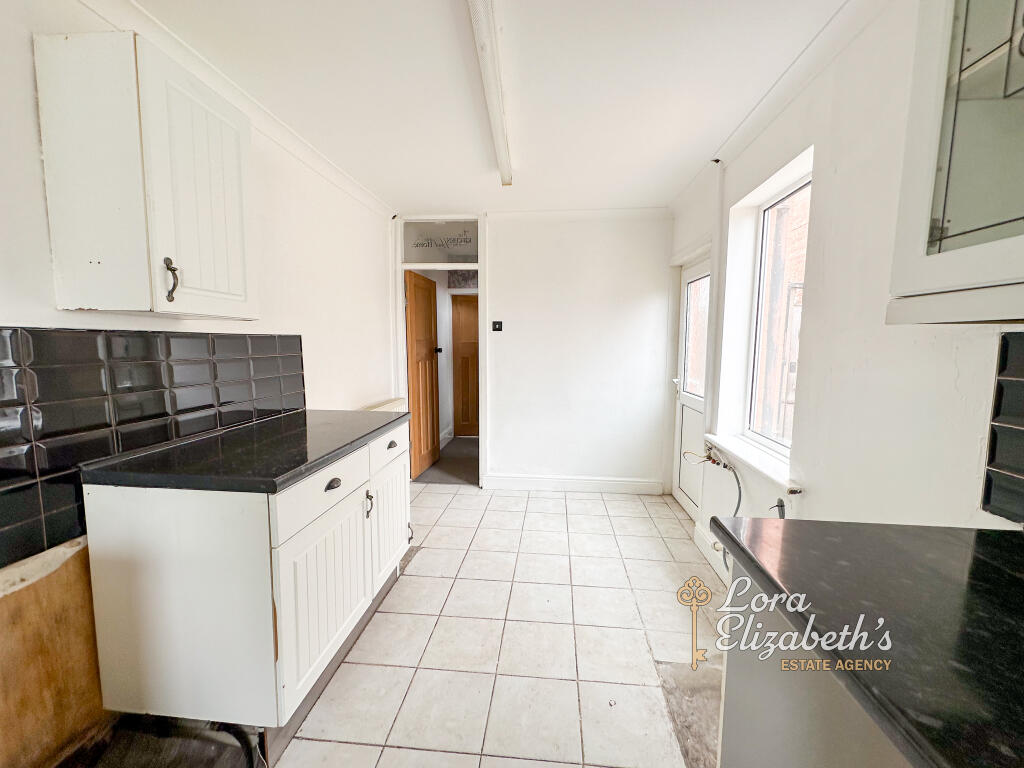 House in Mansfield, Ladybrook - View 4