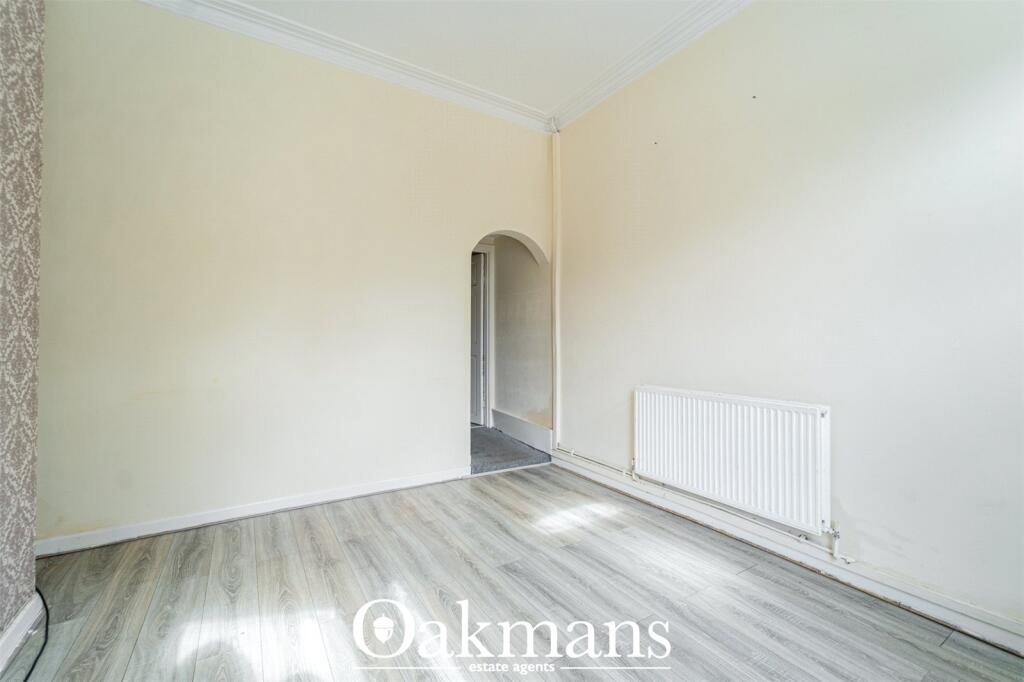 House in Birmingham, West Midlands - More