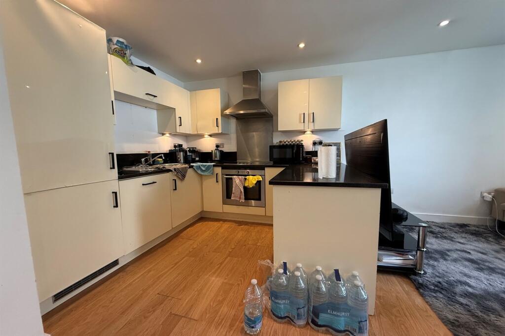 Apartment in London - View 4