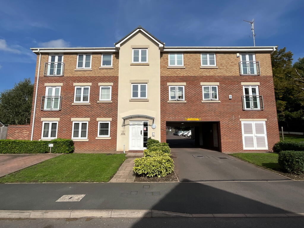 HALESOWEN, Golden Orchard, Golden Orchard
