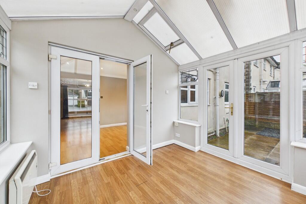 268 Valley Drive, Kendal, Cumbria, LA9 7SL photo 3