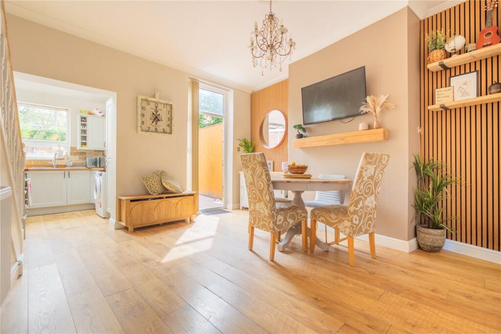 House in Oldham, Greater Manchester - More