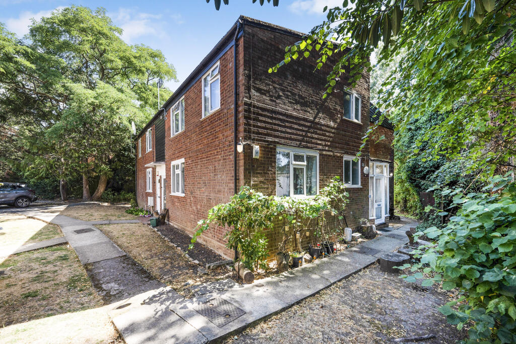 Main image of property: The Spinney, Wembley, HA0