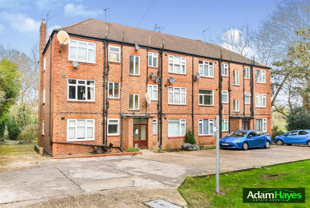 Apartment in London, North Finchley - View 5