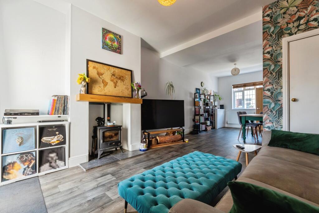 Main image of property: Oxford Street, Coalville, LE67
