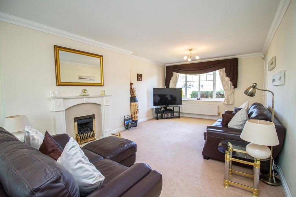 Ravelin Close, Fleet, GU51 photo 3