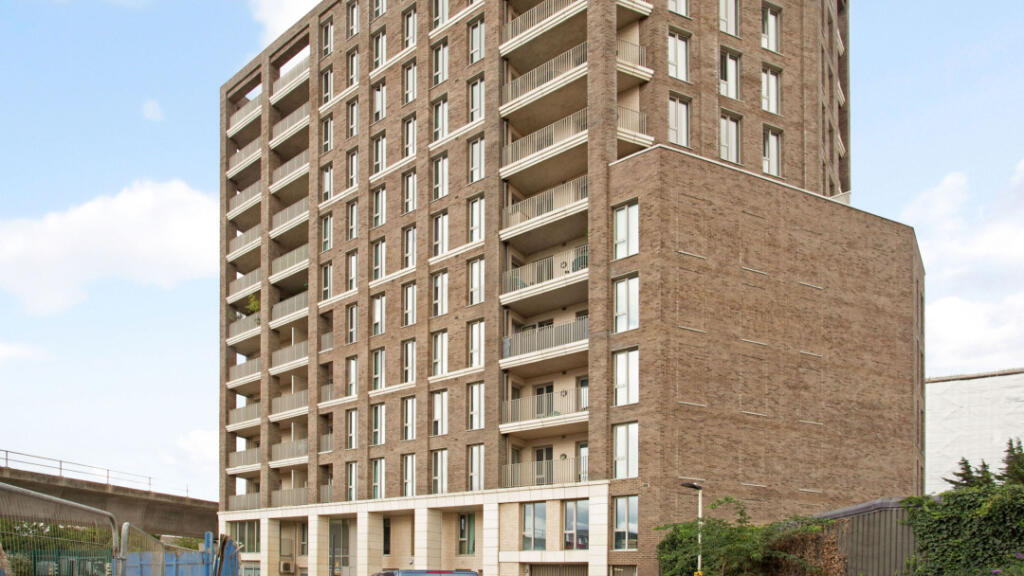 Main image of property: 3 Knights Road, Silvertown, E16 2TZ