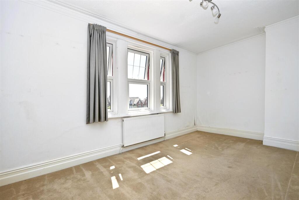 Arundel Road, Eastbourne - View 4
