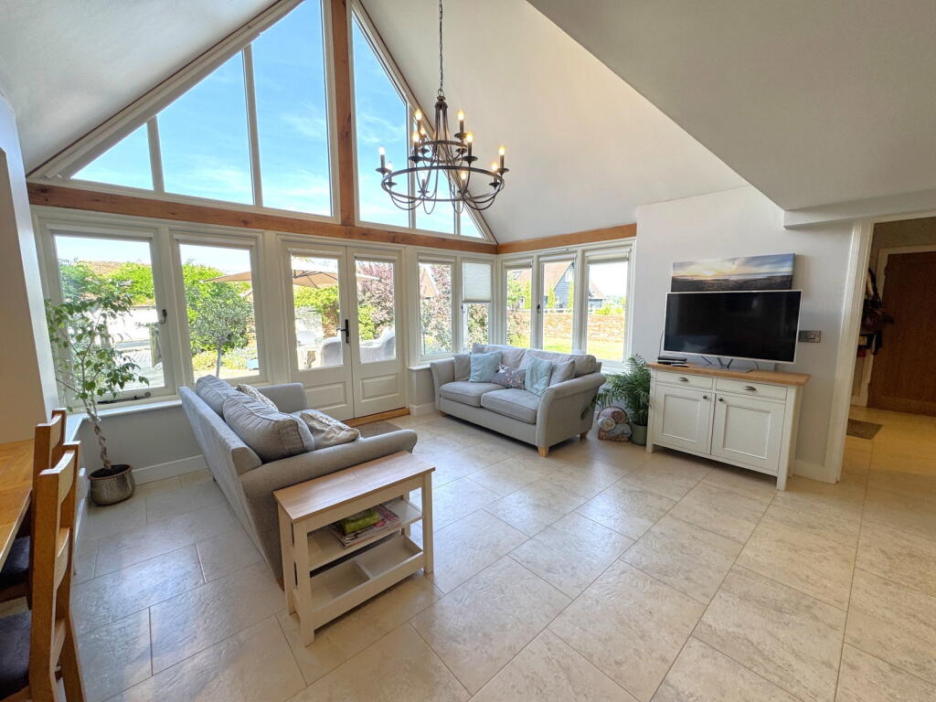 House in Milton Keynes - View 3