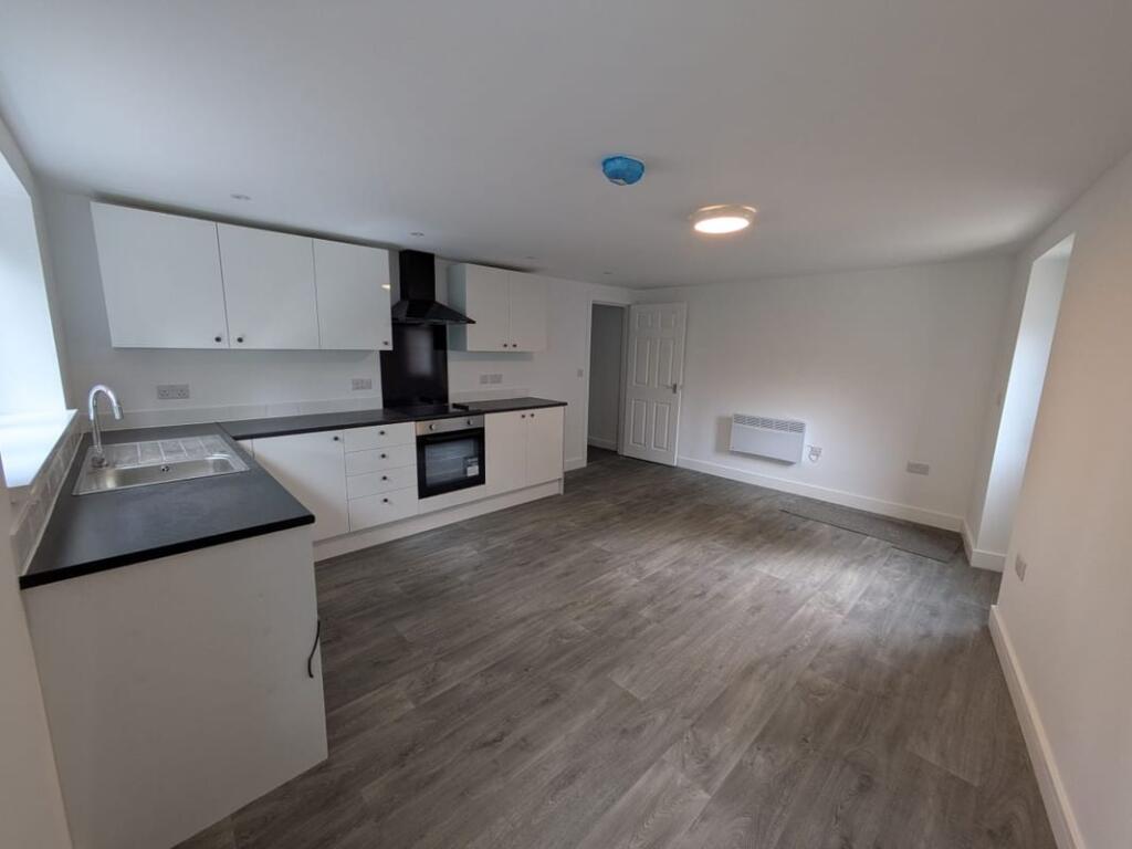 Main image of property: London Road, Newark, NG24