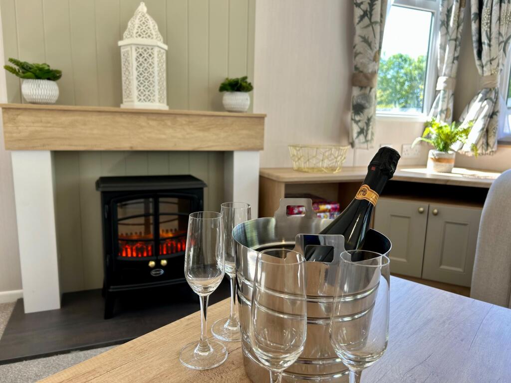 Yorkshire Dales Country & Leisure Park, Harmby Rd, Harmby, Leyburn, DL8 5NX - View 3