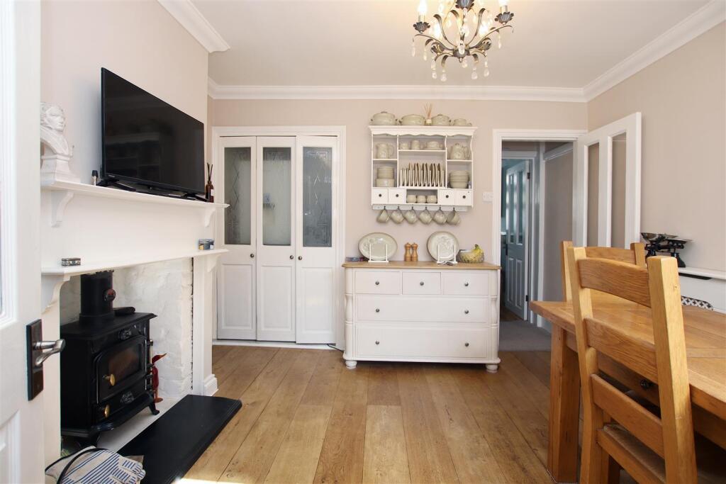 House in Dartford, Brooklands, New Town - View 5
